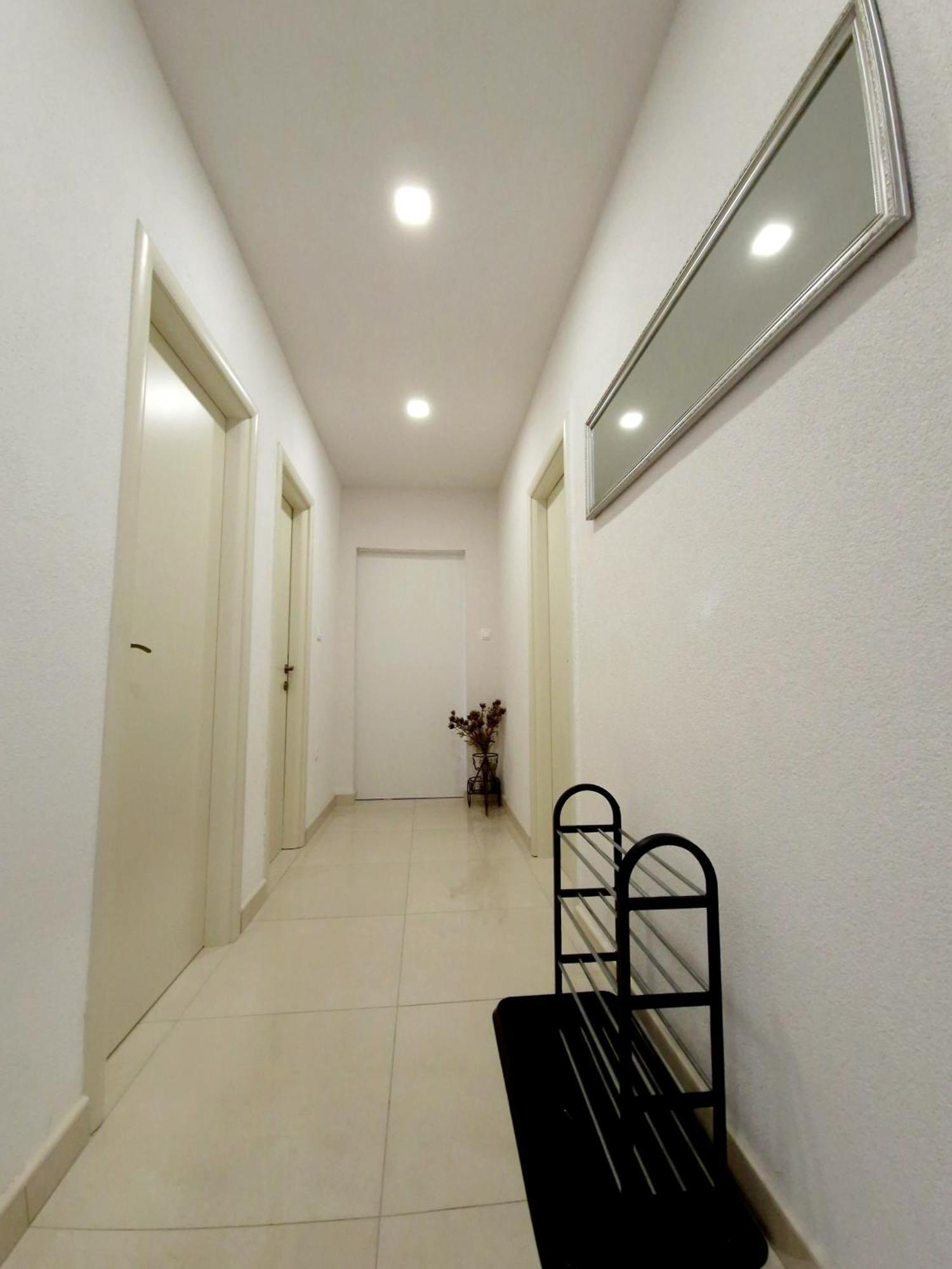 2 Bedroom Apartment Ljubica Синь Экстерьер фото